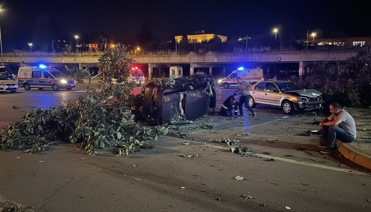 Bursa'da iki otomobil çarpıştı: 4 kişi yaralandı