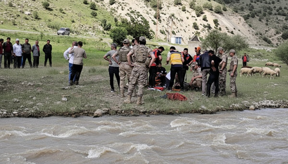 Hakkari'deki Facia: Zap Suyu'na Düşen Çoban Hayatını Kaybetti