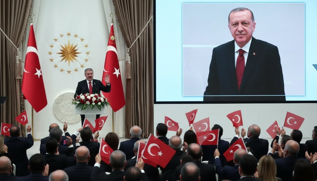 Erdoğan'dan Destici'ye Tebrik Mesajı: "Kurultay Hayırlara Vesile Olsun"