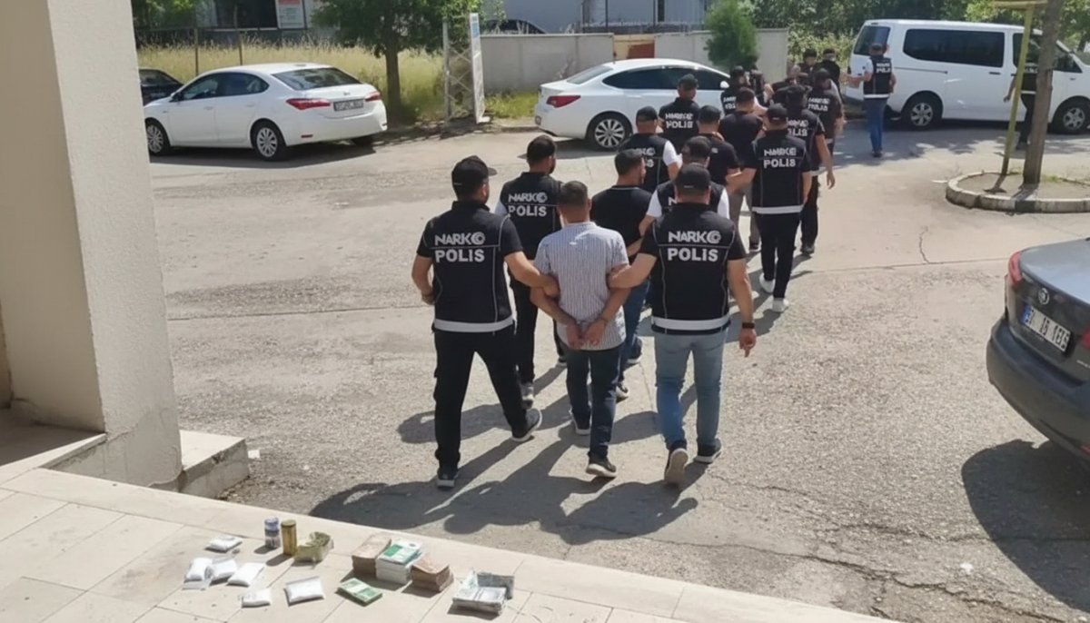 Uyuşturucu operasyonu: 7 tutuklama