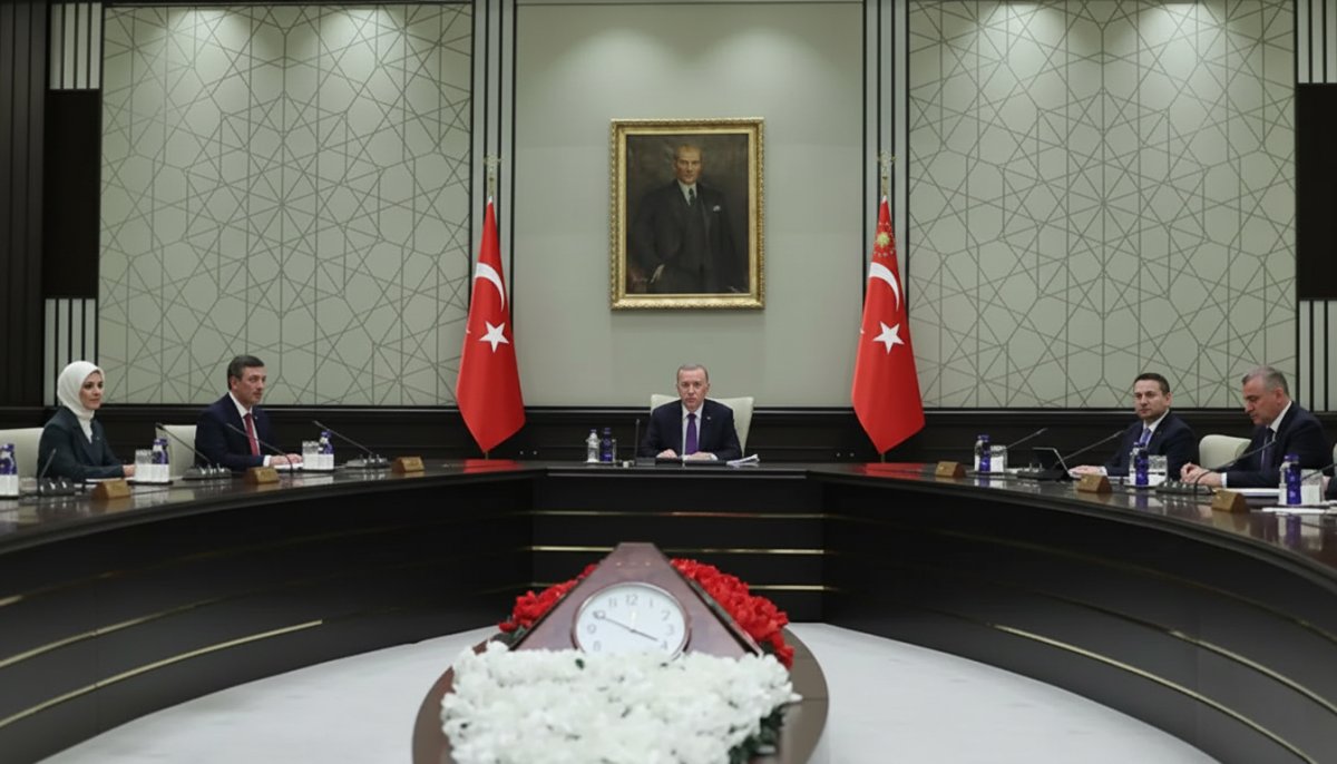 SON DAKİKA: Cumhurbaşkanı Erdoğan Kabineyi Topladı, ABD-İran Mutabakatı ve NATO Zirvesi Gündemde