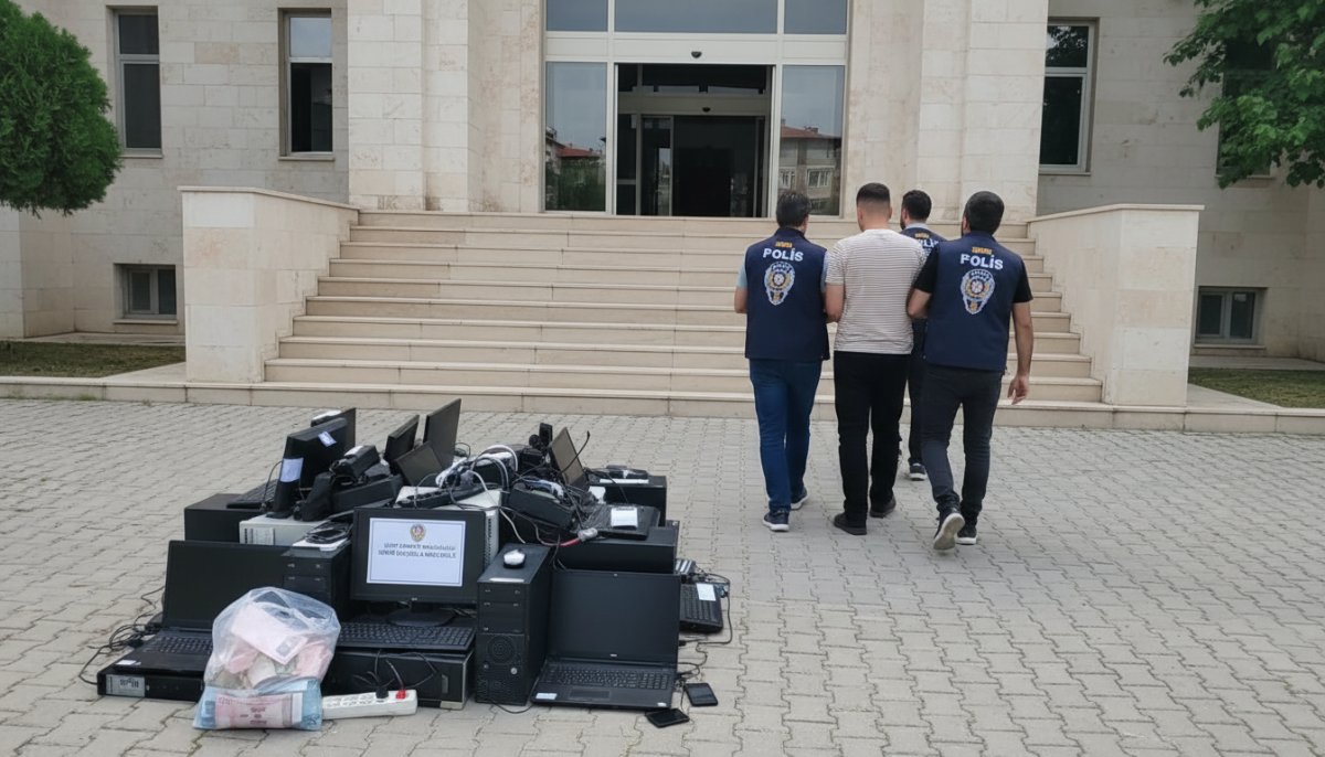 Siirt'te Yasa Dışı Bahis Operasyonu: 120 Milyon TL'lik Suç Geliri Tespit Edildi