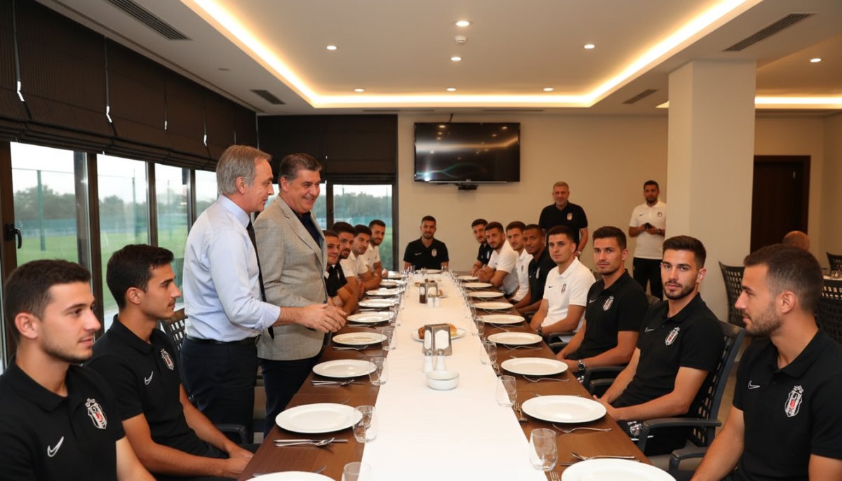 Beşiktaş Sezon Öncesi Yemeğinde Buluştu