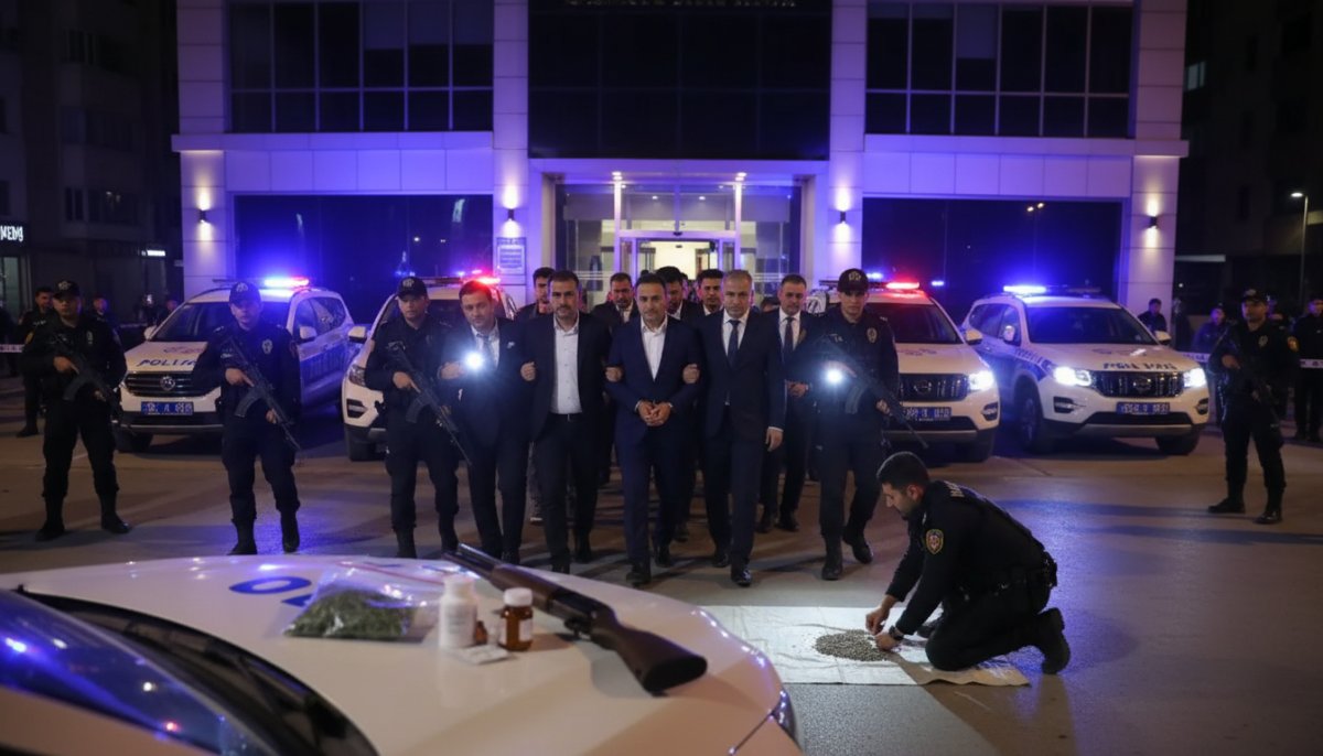 SON DAKİKA: Denizli'de uyuşturucu operasyonu! Baro Başkanı Ufuk Kök ve 11 avukat gözaltına alındı
