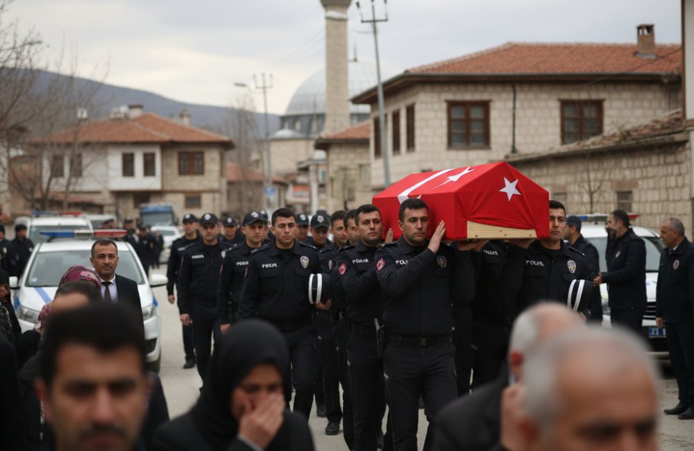KADES İhbarına Giden Polis Memuru Tayfun Baş Şehit Oldu