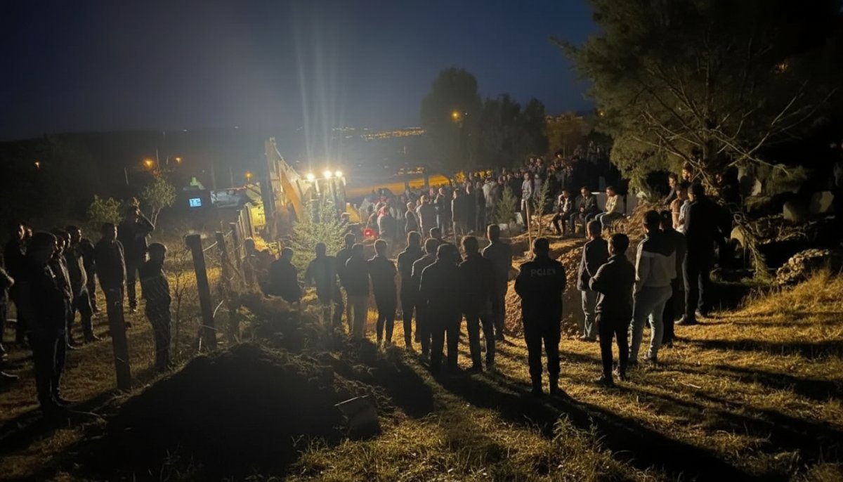 Siirt'te Hamile Eşi ve Amcasını Öldüren Cani, 'Rastgele Ateş Ettim' Savunmasıyla Kan Dondurdu!