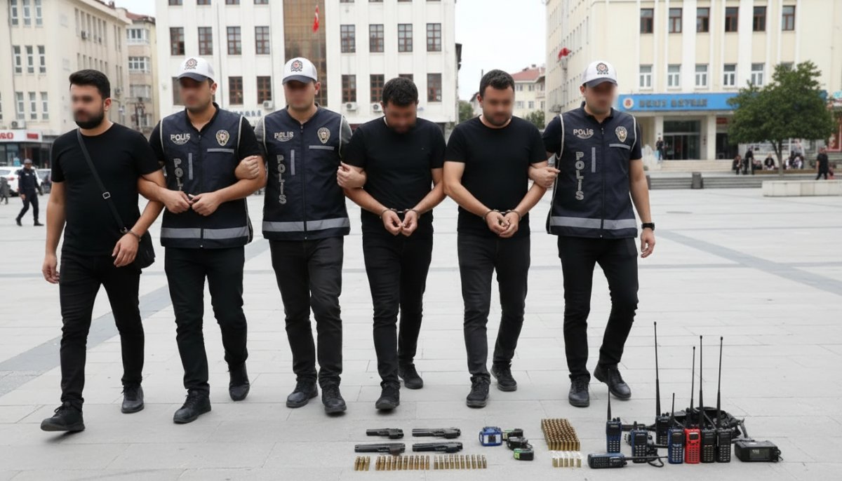 Malatya'da Emniyet Frekanslarını Dinleyen 6 Kişi Yakalandı