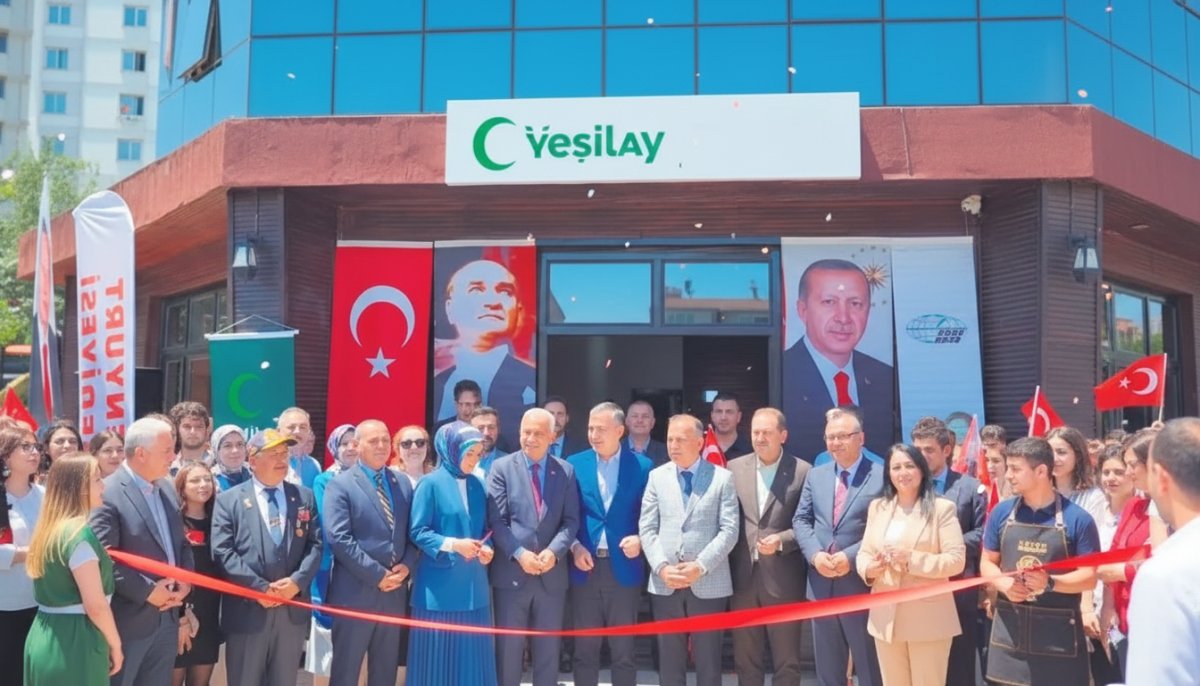 Yeşilay Esenyurt Gençlik Merkezi Açıldı: Gençlere Bağımlılıklardan Uzak Bir Yaşam Alanı