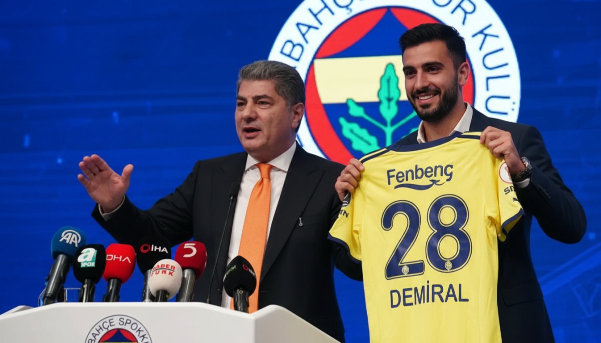 Fenerbahçe'de flaş transfer: Hakan Safi, Merih Demiral'ı duyurdu!