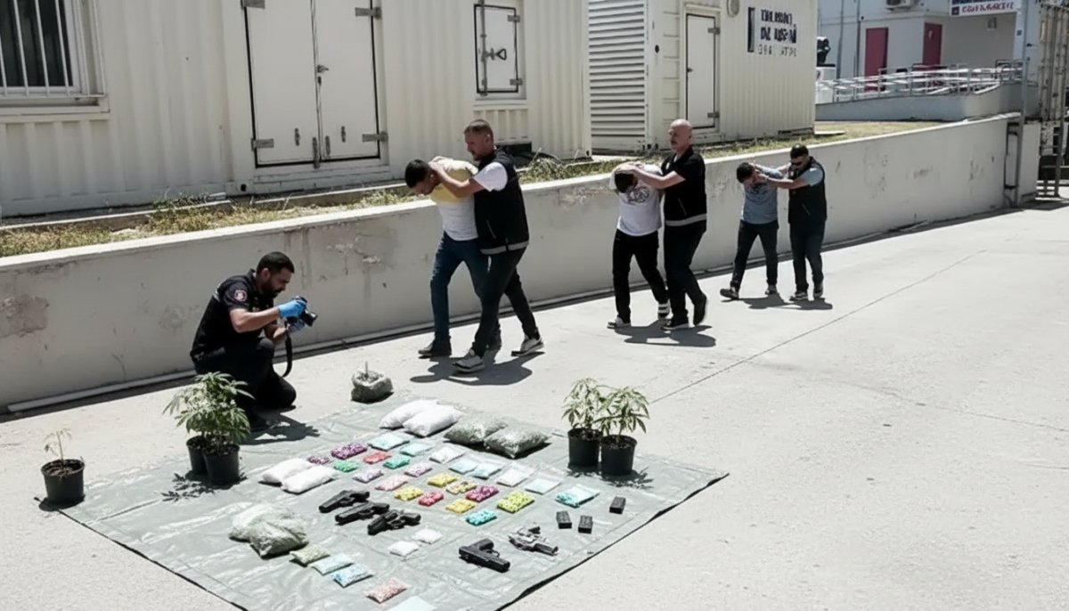 Adana Uyuşturucu Operasyonu: 6 Şüpheliden 4'ü Tutuklandı