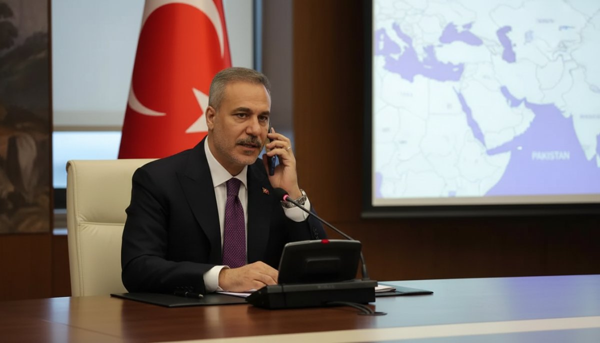 Bakan Fidan'dan yoğun diplomasi trafiği: Mısır ve Pakistan ile telefon görüşmesi