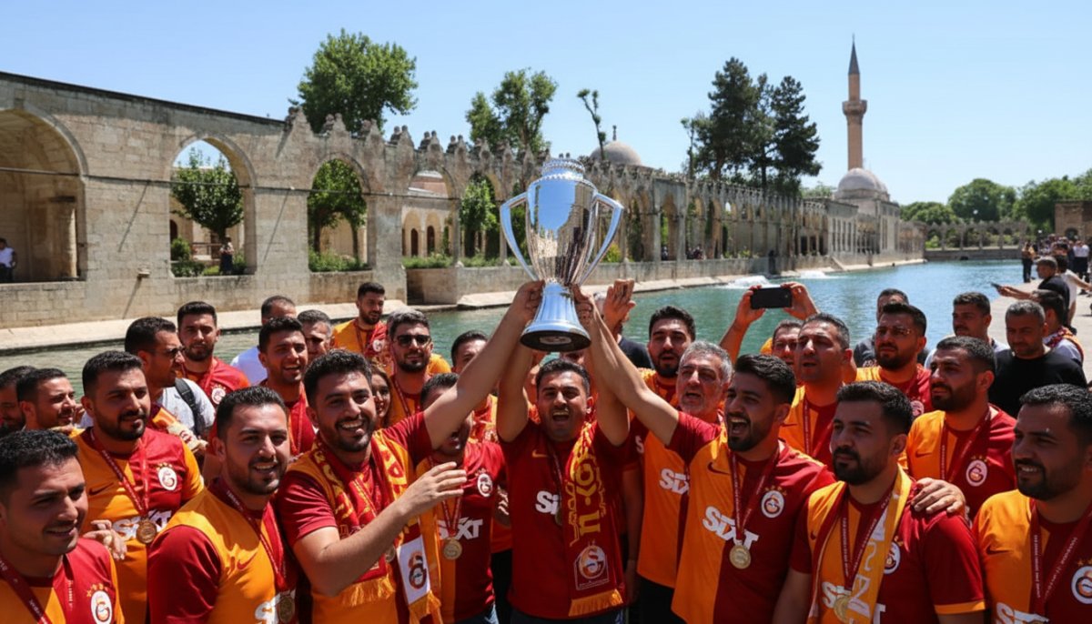 Galatasaray'ın Şampiyonluk Kupası Balıklıgöl'de Büyük İlgi Gördü