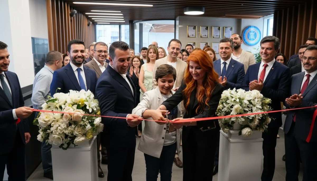 Premium Estate'in yeni genel merkezi Ataşehir'de açıldı
