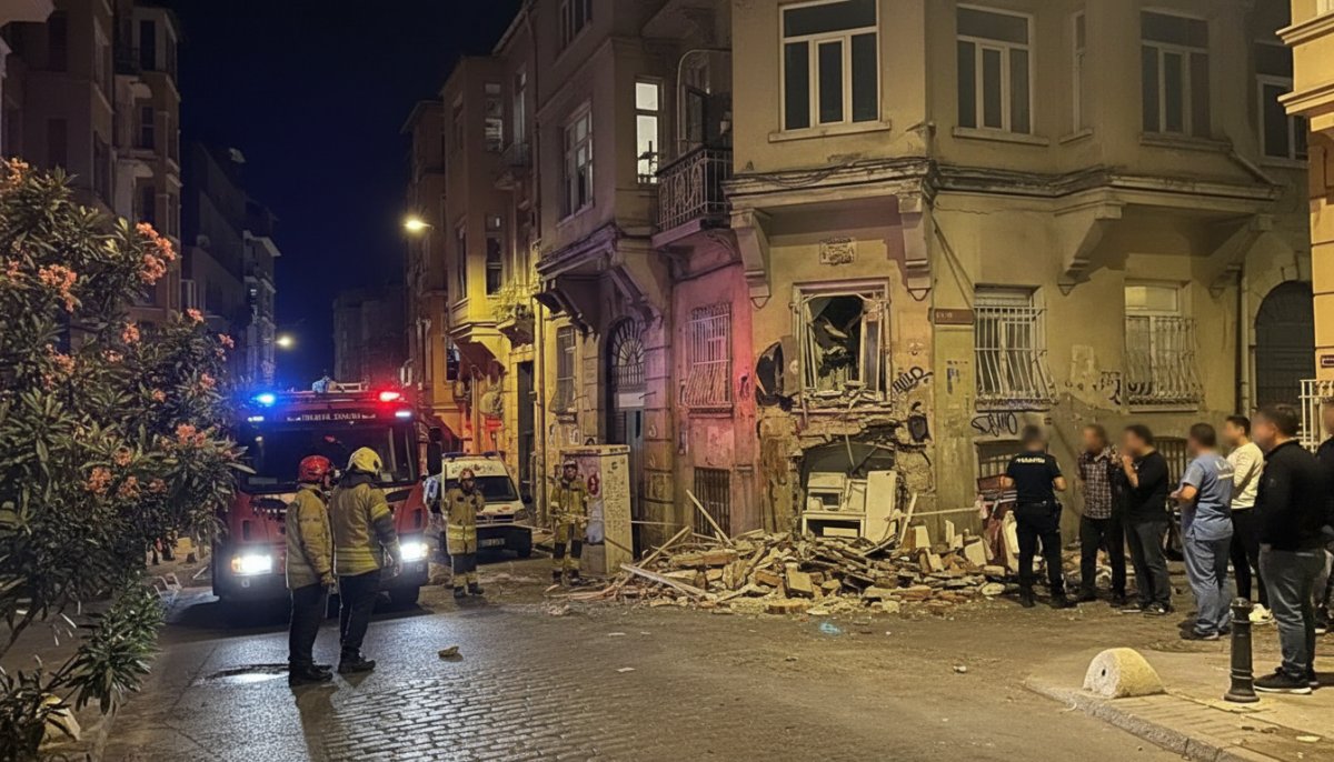Beyoğlu'nda 5 Katlı Binada Mutfak Duvarı Çöktü