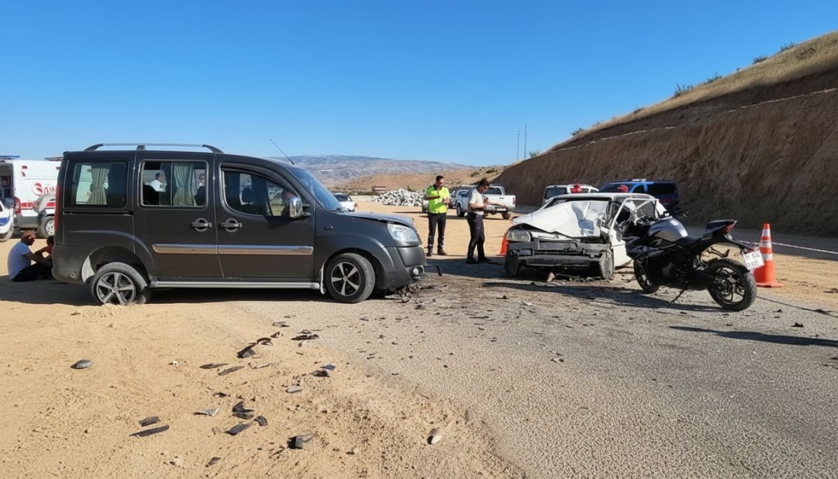 Kırıkkale Yahşihan'da 3 Araçlı Zincirleme Kaza: 5 Yaralı