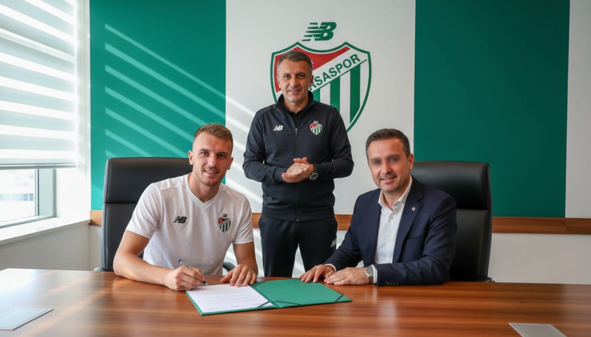 Bursaspor, İlhan Depe ile sözleşme yeniledi