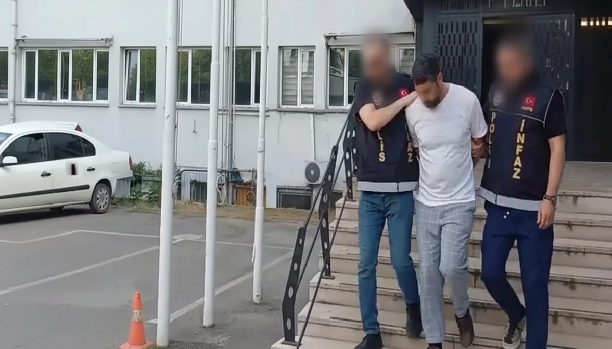 Interpol'ün 13 Yıldır Kırmızı Bültenle Aradığı Şüpheli Bursa'da Yakalandı