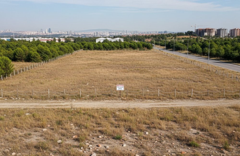 Tuzla Orhanlı'da 5.517 m² Arsa Satışa Çıkarıldı