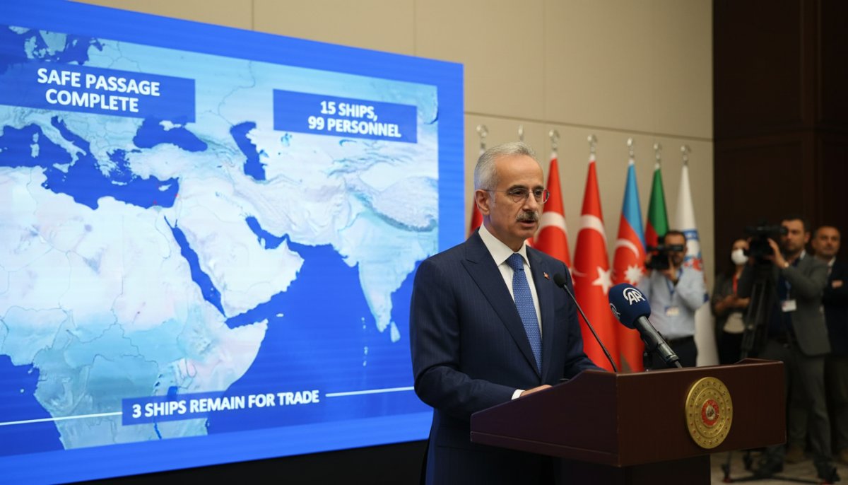 Uraloğlu: Hürmüz Boğazı ve Basra Körfezi'nden 15 Gemi Ayrıldı