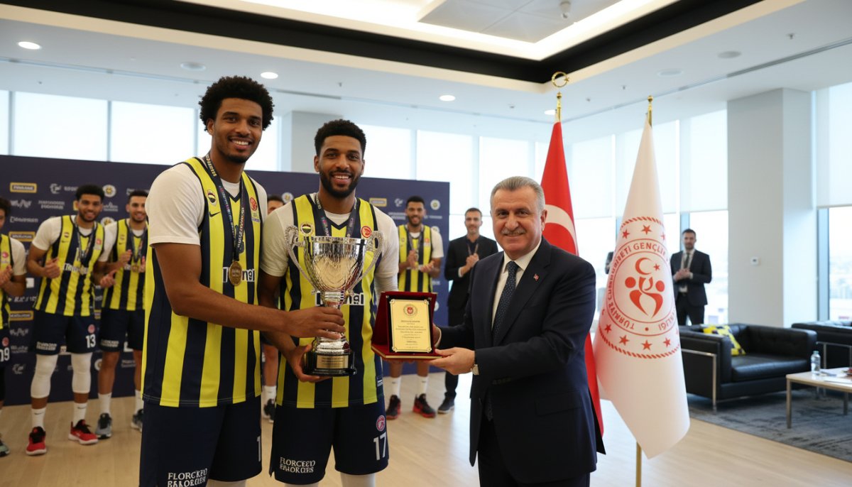 Bakan Bak’tan Fenerbahçe Beko’ya Şampiyonluk Tebriği