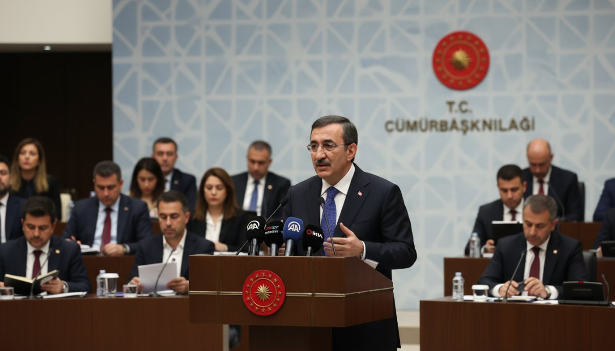 Cevdet Yılmaz'dan Kariyer Memurlara Zam Açıklaması