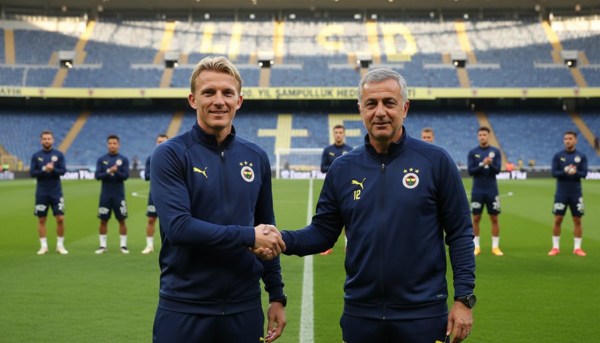 Dirk Kuyt Fenerbahçe'ye Yardımcı Antrenör Olarak Döndü