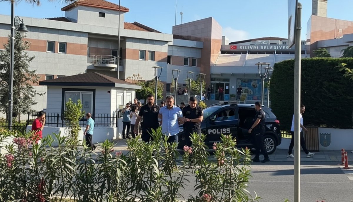 CHP'li Silivri Belediyesi'ndeki yolsuzluk soruşturmasında firari şüpheli Gökhan Bıçak yakalandı!