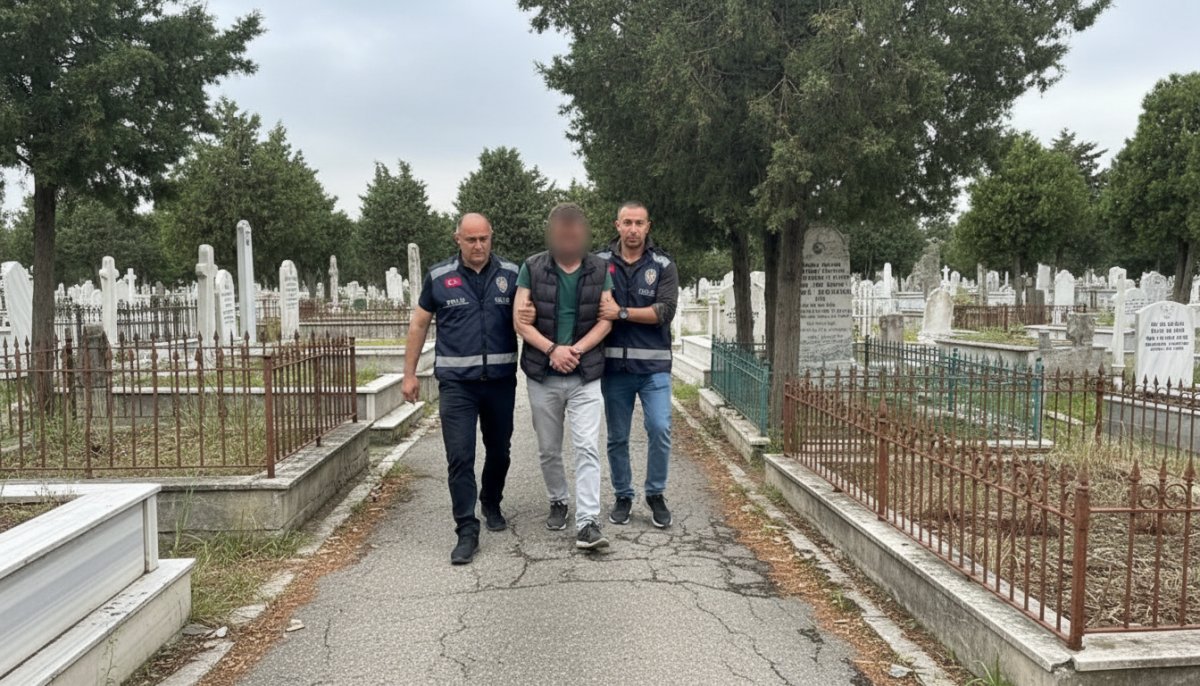 Samsun'da Mezarlıkta Eşini Darbeden Koca Tutuklandı