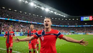 Erling Haaland 2 Gol Attı, Norveç Dünya Kupası'nda Turladı