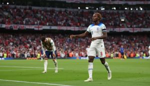 İngiltere'de Sakatlık Şoku: Livramento'nun Yerine Chalobah Kadroya