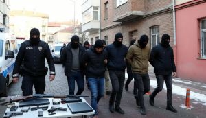 Muş merkezli 5 ilde yasa dışı bahis operasyonu: 26 şüpheli tutuklandı
