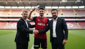 Gençlerbirliği, Fıratcan Üzüm ile 1 Sezon Daha Anlaştı