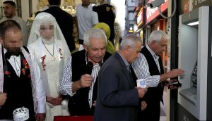 Gelin ve Damadı Soyan Hırsız, Şimdi de ATM'de Emeklilere Dadandı