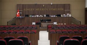 Küçükçekmece 20. Asliye Ceza Mahkemesi'nden İlanlı Tebligat: 6 Ay 7 Gün Hapis Cezası