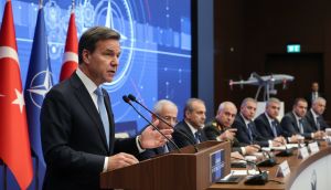 Rutte: Ankara Zirvesi Lahey'den Daha Önemli