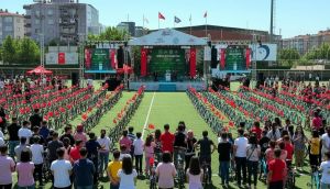 Bahçelievler'de 2 bin 71 çocuk bisiklet sevinci yaşadı