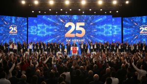 AK Parti’den 25. Yıla Özel Eser: “Büyük Başkan Erdoğan”