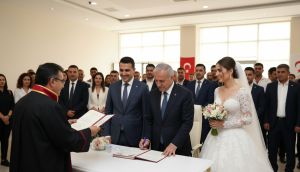 Turizmin altyapısını güçlendiriyoruz: Bakan Ersoy nikah şahidi oldu