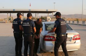 İstanbul'da evlenmek istediği kadının kardeşini öldüren şüpheli Suriye'ye kaçarken Hatay'da yakalandı