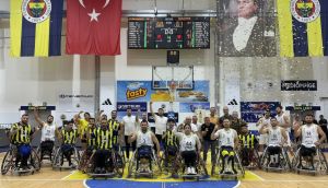 Fenerbahçe İstanbul Jet, Beşiktaş'ı 68-61 Mağlup Ederek Seride 1-0 Öne Geçti!
