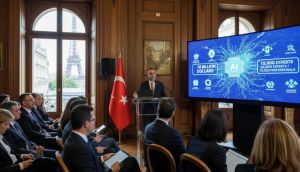 Bakan Kacır HIT-30'u Paris'te tanıttı: Türkiye'den 10 milyar dolarlık yapay zeka hamlesi