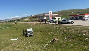 Şanlıurfa'da akaryakıt istasyonunda faciadan dönüldü: Otomobil şarampole uçtu!