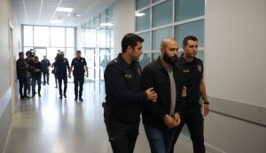 Rapçi Patron, Uyuşturucuya Özendirme İddiasıyla Tutuklama Talebiyle Mahkemeye Sevk Edildi