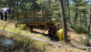 Kütahya'da Traktör Devrilmesi: 1 Kişi Öldü