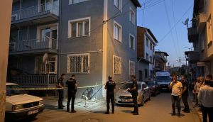 Uşak'ta Balkondan Düşen Kadın Hayatını Kaybetti