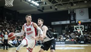 Bahçeşehir Koleji, Mateusz Ponitka ile Sözleşmesini Uzattı