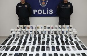 Kastamonu Daday'da 102 Adet Kaçak Cep Telefonu Ele Geçirildi