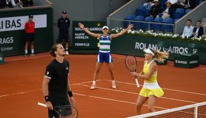 Fransa Açık'ta Zverev, Kostyuk ve Andreeva Yarı Finale Yükseldi