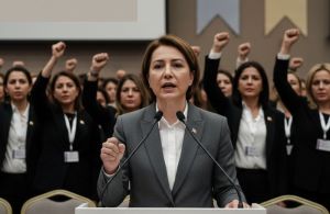 Asu Kaya: 'Kurultay Delegelerinin Tercihini Darbe Girişimleriyle Tasfiye Edemezsiniz'