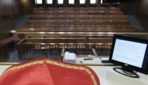 Fatih'te Yankesicilik Girişimi: İki Sanığa 3 Yıl 9 Ay Hapis Cezası